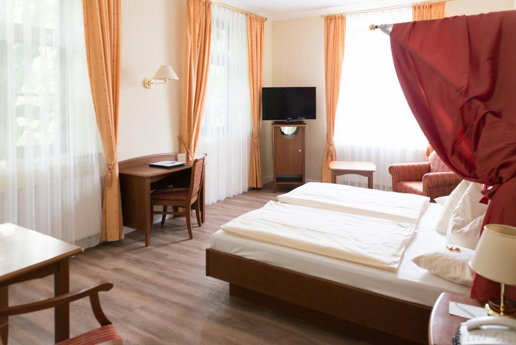 Hotel Angerbraeu Murnau am Staffelsee Eksteriør billede